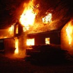 Ngôi Nhà Bị Cháy
