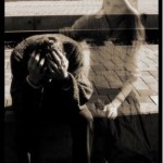 Chồng ơi, bắt máy đi! Vợ sắp phải đi rồi