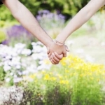 Người Lớn, Con Nít Và Điện Thoại