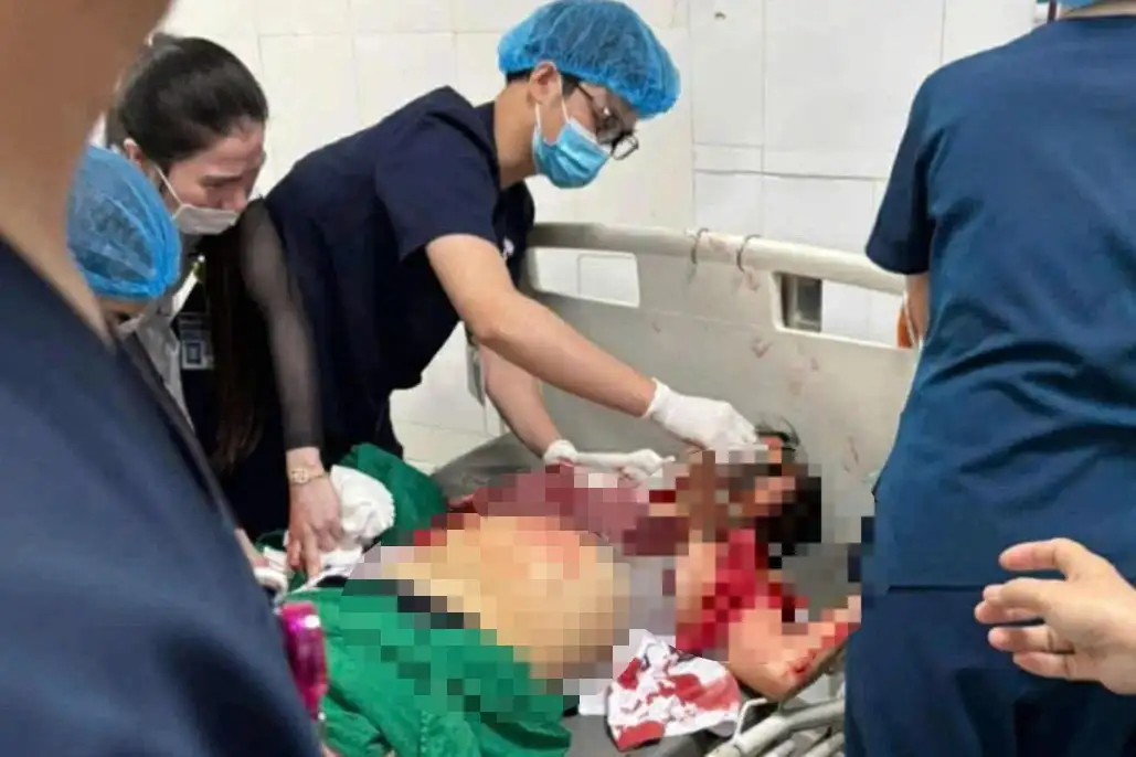 Chị Nguyễn Thùy Trang bị thương với 11 vết đâm vào mặt, cổ, ngực, lưng